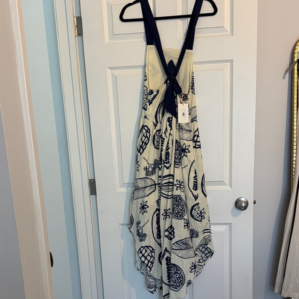 Entro tropical dress
